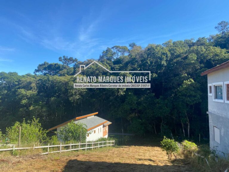 f3acfa44-c6a7-424e-b645-dd8c9e963281