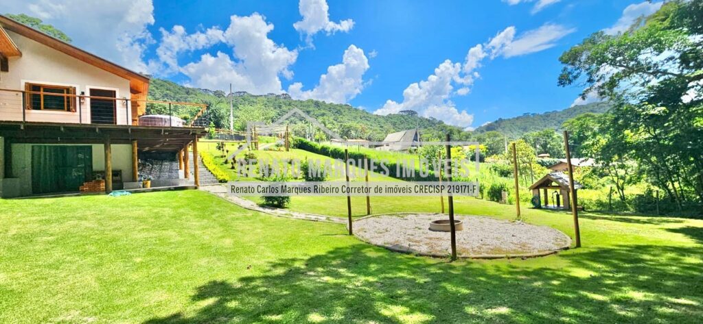 13c86912-4190-4a2e-a793-2962d5203ccd