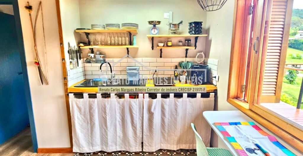 f7482cfc-63d6-45fb-b949-fe71ae1a5b35